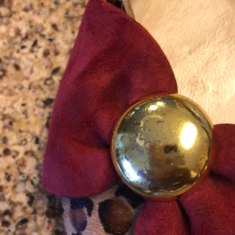 Butter stiletto leopard heels,4 inches. Sz 7 - Picture 6 of 7